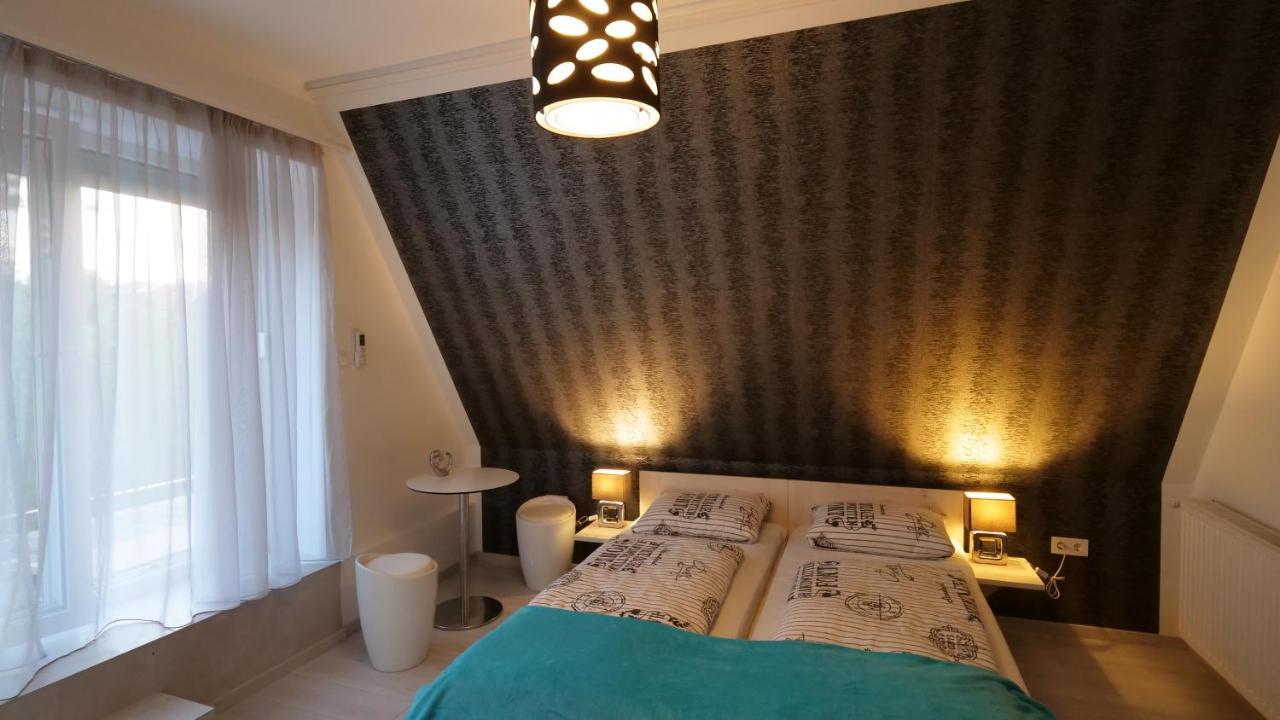 Anna Villa Fuered Boutique Rooms Балатонфюред Экстерьер фото
